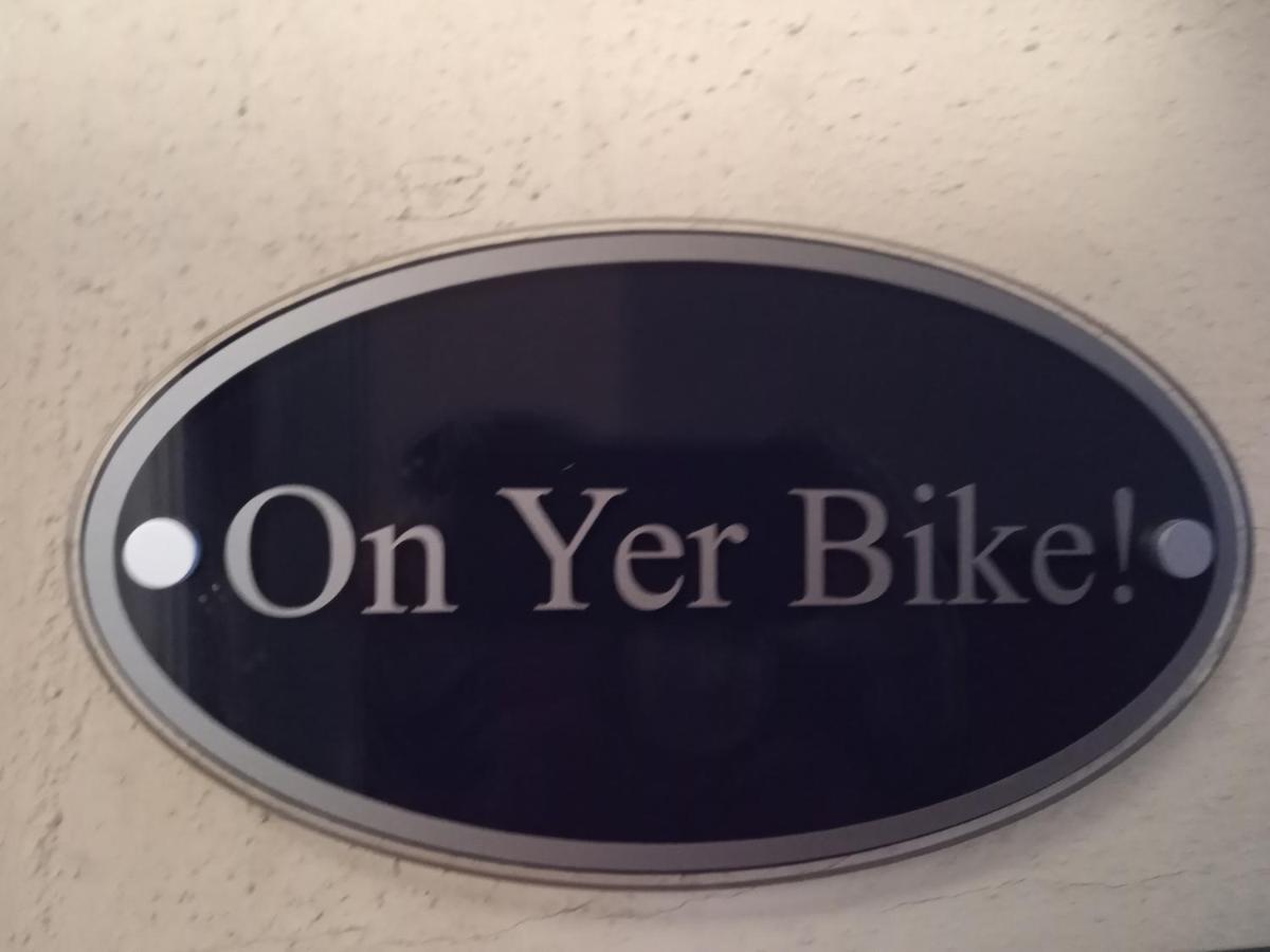 On Yer Bike & Gone Fishin Villa Millport Kültér fotó